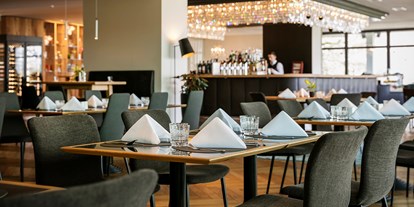 Winterhochzeit - Art der Location: Hotel - Oberösterreich - Restaurant Café Bar  - ARCOTEL Nike Linz