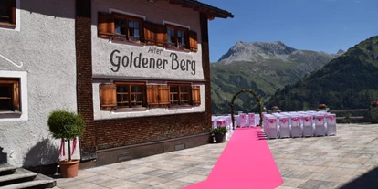 Winterhochzeit - nächstes Hotel - St. Anton am Arlberg - Hotel Goldener Berg & Alter Goldener Berg