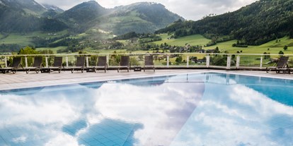 Winterhochzeit - Preisniveau: €€ - Schladming - 4.500m² SPA mit beheiztem Außenpool.
Foto © Richard Schabetsberger  - Schloss Pichlarn