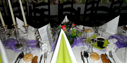 Winterhochzeit - Art der Location: Gasthaus - Außerkasten - Tischdekoration - Bio Kräuterlandgasthaus mit Eventsaal für Hochzeiten