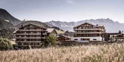 Winterhochzeit - Umgebung: in den Bergen - Stuhlfelden - PURADIES Hotel & Chalets