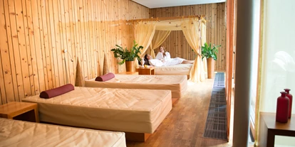 Winterhochzeit - nächstes Hotel - St. Anton am Arlberg - Ruheraum mit Wasserbetten im Wellnessbereich - Relax- & Vitalhotel Adler