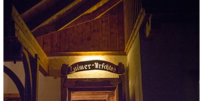 Winterhochzeit - Lupitsch - Heiraten im Laimer Urschlag in Strobl.
Foto © sandragehmair.com - Laimer-Urschlag