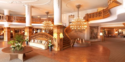 Winterhochzeit - Perfekte Jahreszeit: Herbst-Hochzeit - Innsbruck - Interalpen-Hotel Tyrol Eingangshalle - Interalpen-Hotel Tyrol *****S GmbH