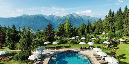 Winterhochzeit - Umgebung: in den Bergen - Bezirk Innsbruck Land - Außenpool Interalpen-Hotel Tyrol  - Interalpen-Hotel Tyrol *****S GmbH