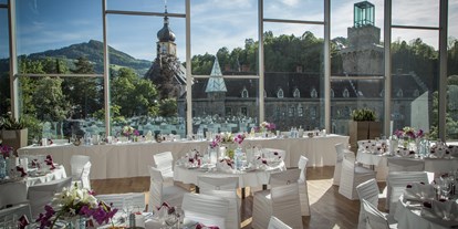 Winterhochzeit - Preisniveau: €€ - Dietach (Dietach) - Blick vom Schlosscenter auf das Rothschildschloss. - Das Schloss an der Eisenstrasse****