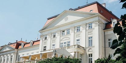 Winterhochzeit - Umgebung: in Weingärten - Wien - Austria Trend Hotel Schloss Wilhelminenberg