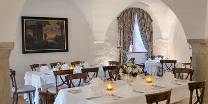 Winterhochzeit - Weinkeller - Österreich - Hotel Schloss Gabelhofen