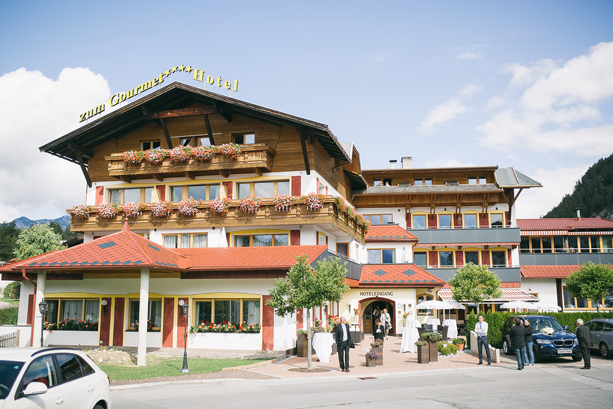 Hochzeitslocation - Heiraten im Wellnesshotel ZUM GOURMET in Tirol.
Foto © formafoto.net - Aktivhotel ZUM GOURMET