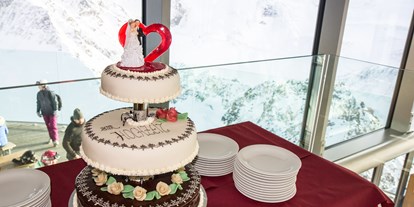 Winterhochzeit - Preisniveau: €€ - Landeck - Heiraten im Cáfe 3.440 in Tirol. - Café 3.440