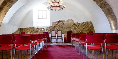 Winterhochzeit - Art der Location: Schloss - Schmiedkeller - Hier könnte Ihre Trauung stattfinden. - Schloss Mattsee