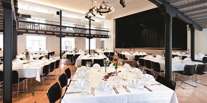 Winterhochzeit - Preisniveau: € - Hard - Hochzeitsbetischung großer Saal - Löwensaal Hohenems