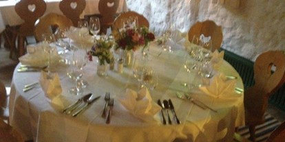 Winterhochzeit - Art der Location: Restaurant - Boden (Goldegg) - Heiraten auf der Unterhofalm in Filzmoos.Almstube - Unterhofalm