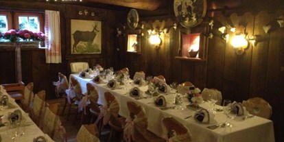Winterhochzeit - Art der Location: Restaurant - Weinbach (St. Wolfgang im Salzkammergut) - Heiraten auf der Unterhofalm in Filzmoos. - Unterhofalm