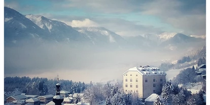 Winterhochzeit - Geeignet für: Filmproduktionen - Burgwiese - Schloss Greifenburg