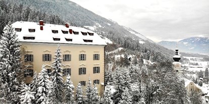 Winterhochzeit - Geeignet für: Filmproduktionen - Österreich - Schloss Greifenburg