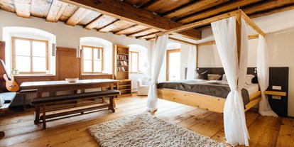 Winterhochzeit - Preisniveau: €€€€ - Abtenau - Suite Holz - Hallstatt Hideaway