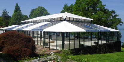 Winterhochzeit - Art der Location: im Freien - PBI Event Architecture - mobile Orangerie (Zelte und Temporäre Bauten)