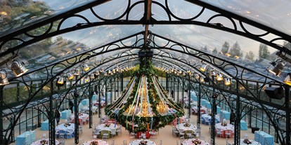 Winterhochzeit - Umgebung: im Park - PBI Event Architecture - mobile Orangerie (Zelte und Temporäre Bauten)