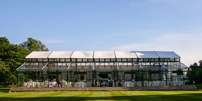 Winterhochzeit - Art der Location: im Freien - PBI Event Architecture - mobile Orangerie (Zelte und Temporäre Bauten)