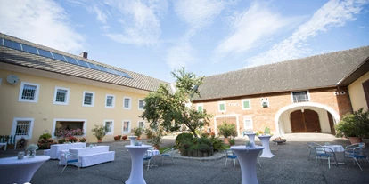 Winterhochzeit - Preisniveau: € - Pregartsdorf - Feiern Sie Ihre Hochzeit am Radlgruberhof in 4502 Tiestling.
Foto © sandragehmair.com - Radlgruberhof