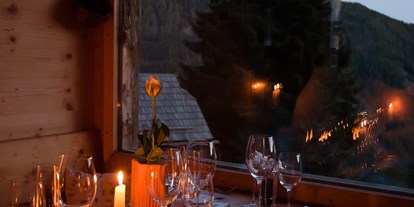 Winterhochzeit - Geeignet für: Private Feier (Taufe, Erstkommunion,...) - Drobollach am Faaker See - Das kleinste Restaurant der Welt, die Holzknechthütte - Almdorf Seinerzeit