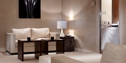 Winterhochzeit - Preisniveau: €€€€ - Landeck - SPA Lounge - Hotel & Chalet Aurelio