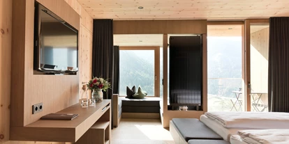 Winterhochzeit - Preisniveau: €€ - Stuhlfelden - Doppelzimmer Klassik - Gradonna ****s Mountain Resort Châlets & Hotel