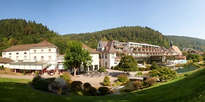 Winterhochzeit - Trauung im Freien - Deutschland - Hotel Therme Bad Teinach - Hotel Therme Bad Teinach