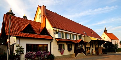 Winterhochzeit - Umgebung: am Land - Hoßkirch - Gasthaus Neuhaus