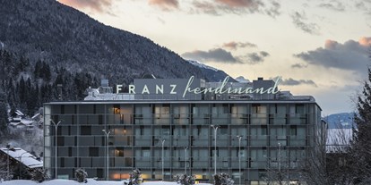 Winterhochzeit - Hunde erlaubt - Kärnten - Aussenansicht www.walterluttenberger.com - FRANZ ferdinand Mountain Resort Nassfeld 