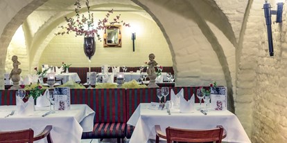 Winterhochzeit - Umgebung: am Fluss - Polz - Restaurant im Gewöbekeller - Hotel Schloss Neustadt-Glewe