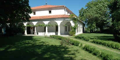 Winterhochzeit - Garten - Obala - Schloss Zemono, Pri Lojzetu, Slowenien