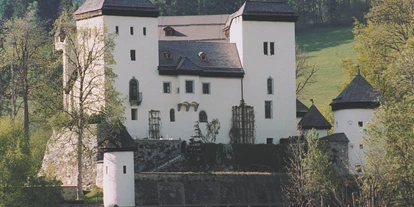 Winterhochzeit - barrierefreie Location - Weinetsberg - Schloss Goldegg