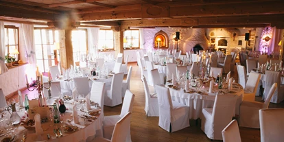 Winterhochzeit - Stuhlfelden - Eine Hochzeit im Bio-Hotel Stanglwirt in Tirol.
Foto © formafoto.net - Bio-Hotel Stanglwirt