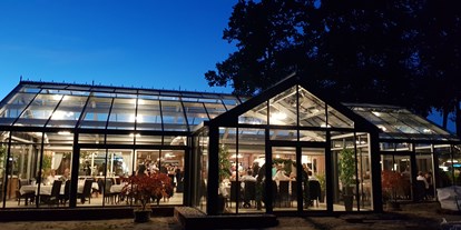 Winterhochzeit - Hochzeits-Stil: Modern - Firrel - Orangerie im Park - Orangerie im Rhododendronpark