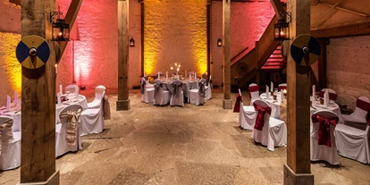 Winterhochzeit - Art der Location: Schloss - Mittelalterliche Herberge mieten - Heiraten auf Burg Guttenberg