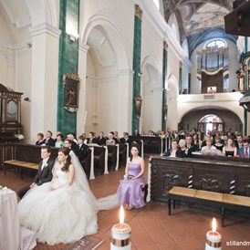 Hochzeitslocation: Trauung in der nähegelegenen 'The St. Elisabeth Cathedral'.
Foto © stillandmotionpictures.com - Hotel Yasmin