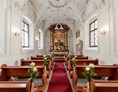 Hochzeitslocation: Unsere barocke Kapelle ist für christliche und nicht-christliche Trauungen frei gegeben und bietet Platz für 40 Personen - ARCOTEL Castellani Salzburg