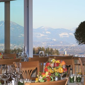 Hochzeitslocation: Panoramarestaurant mit herrlichem Ausblick - das Besondere für Ihre Hochzeitsfeier - Gasthaus Ulrichshögl