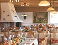 Hochzeitslocation: Panoramarestaurant mit offenem Kamin - Gasthaus Ulrichshögl