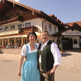Hochzeitslocation: Hotel Rupertihof in Ainring - ca. 5km von Freilassing entfernt, mit den Wirtsleuten Eva-Maria & Thomas Berger - Hotel Rupertihof