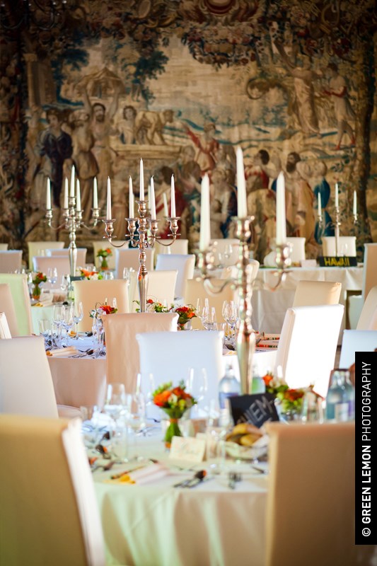 Hochzeitslocation: Der Festsaal des Schloss Ottersbach.
 - Schloss Ottersbach