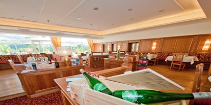 Winterhochzeit - Karlstetten - großer Saal "Himmelsstiege" - Gartenhotel & Weingut Pfeffel