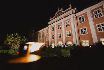 Hochzeitslocation: Neues Schloss Meersburg bei Nacht. - Neues Schloss Meersburg