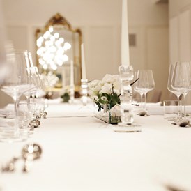 Hochzeitslocation: Stilvoll heiraten in intimer Atmosphäre: Le Salon im Sans Souci Wien - Hotel Sans Souci Wien