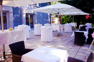 Hochzeitslocation: unser eigener Garten - Austria Trend Parkhotel Schönbrunn