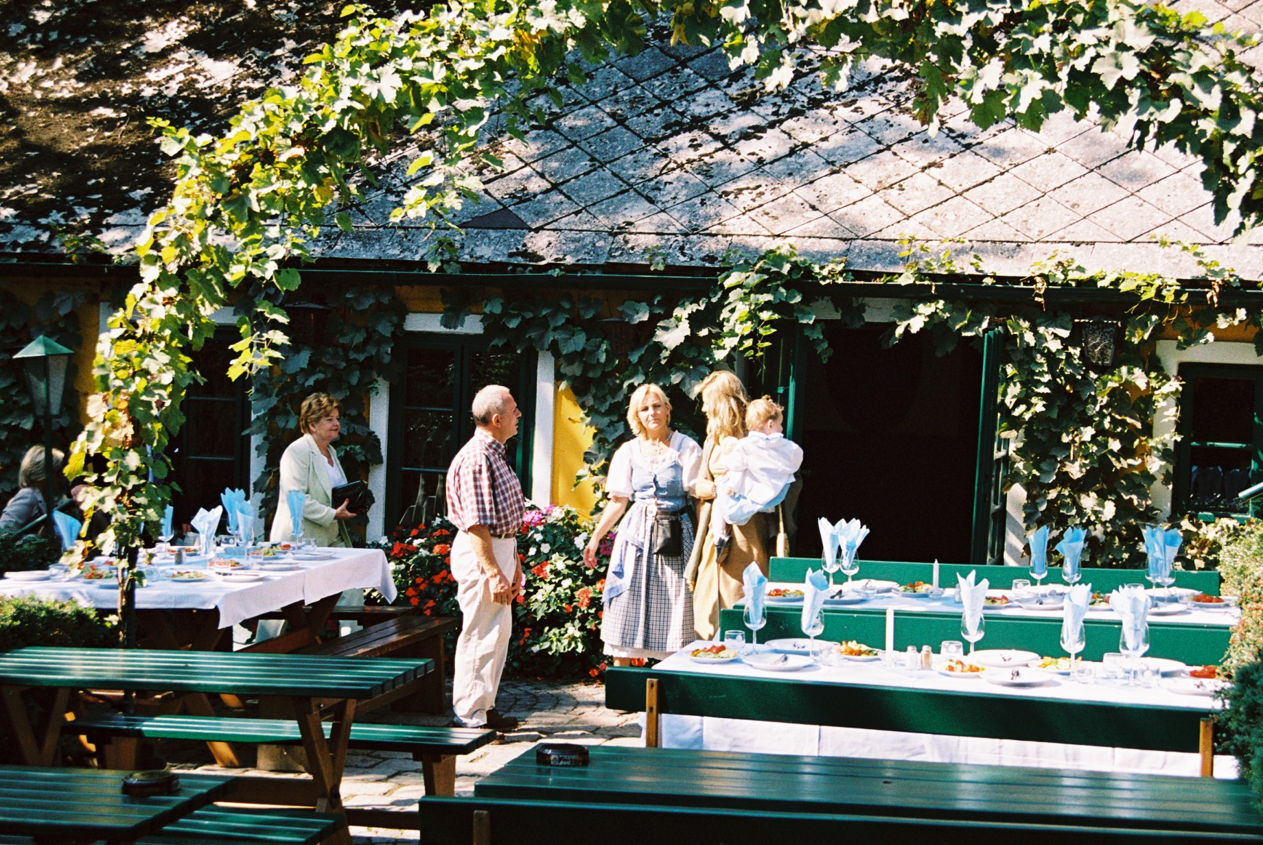 Winterhochzeit - nächstes Hotel - Preßstüberl Terrasse - Heuriger Wolff