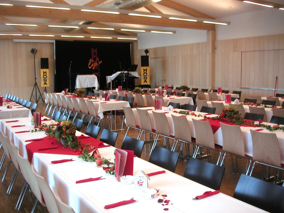 Hochzeitslocation: Gemeindesaal Göming