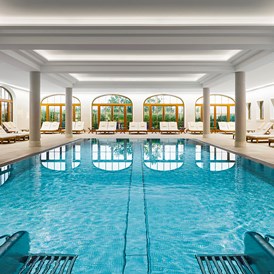 Hochzeitslocation: Indoor-Pool - Sheraton Fuschlsee-Salzburg Hotel Jagdhof